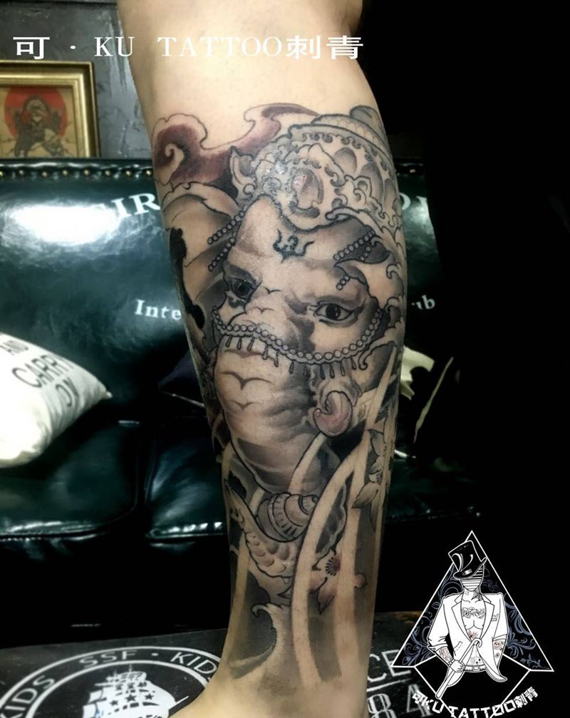 象神包腿纹身图片