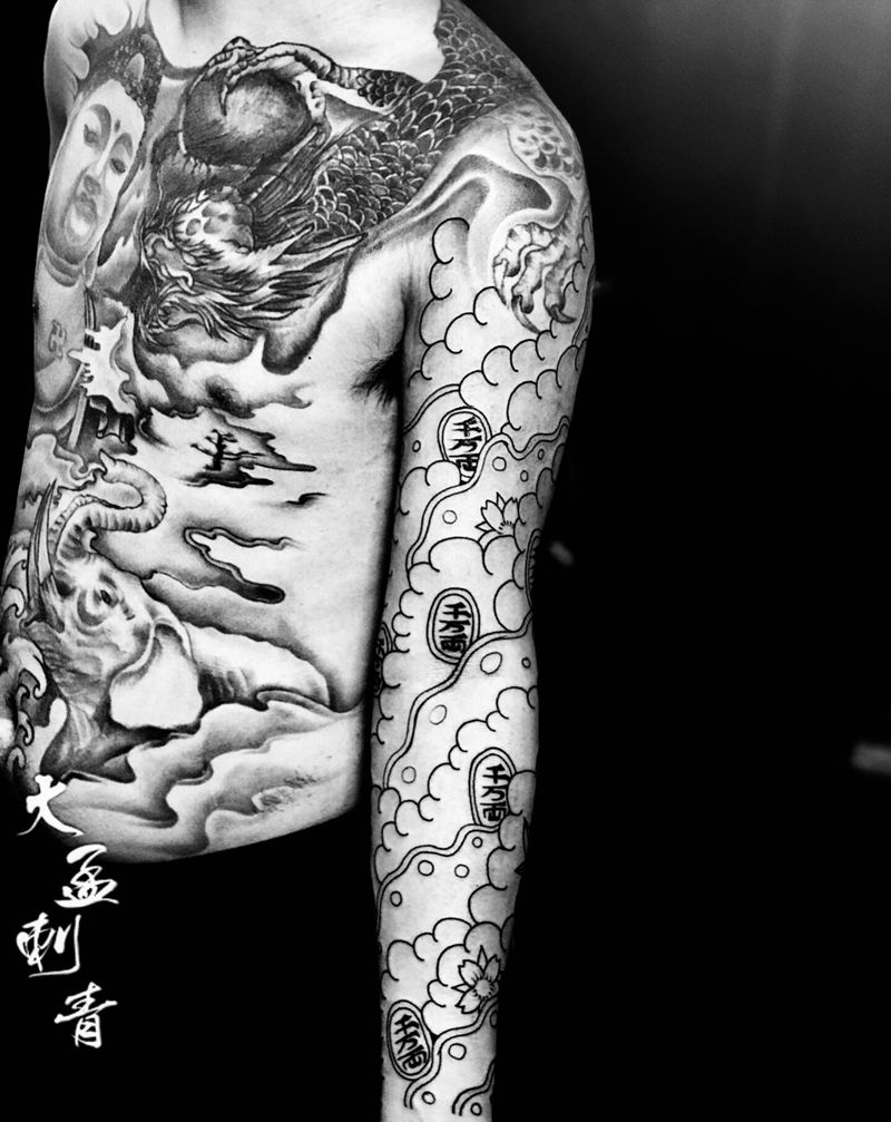 老传统花臂线条纹身图片_手臂老传统纹身图案