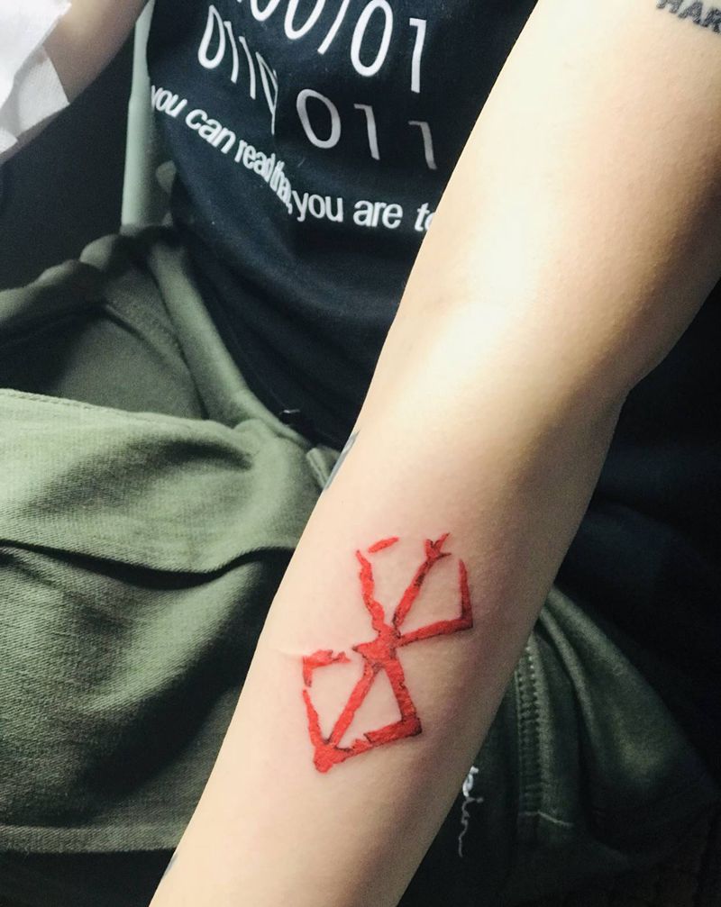 烙印纹身图片_手臂纹身图案