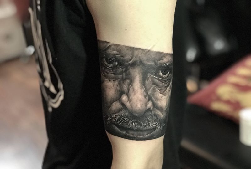 老版金刚狼纹身图片_欧美写实纹身图案