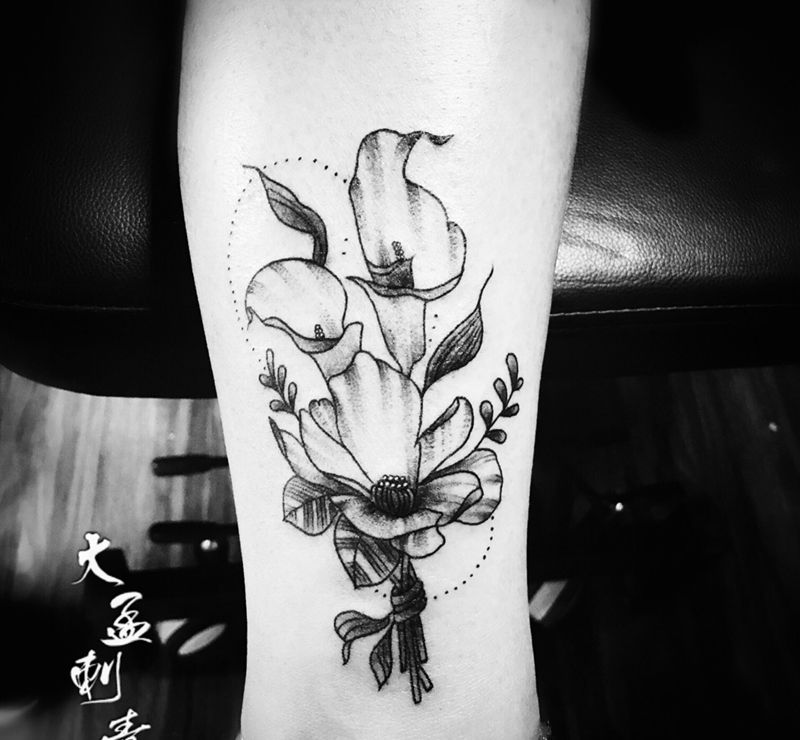 小百合纹身图片_成品纹身图案