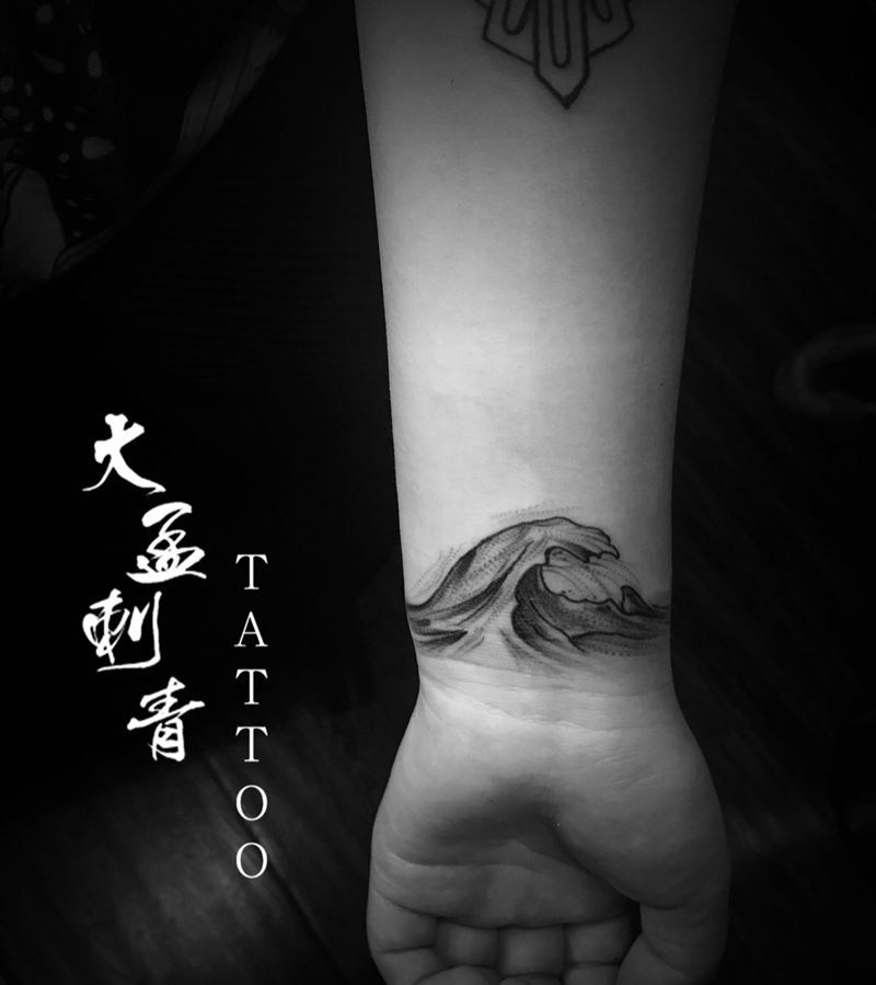 简约类小清新，纹身图片_成品纹身图案