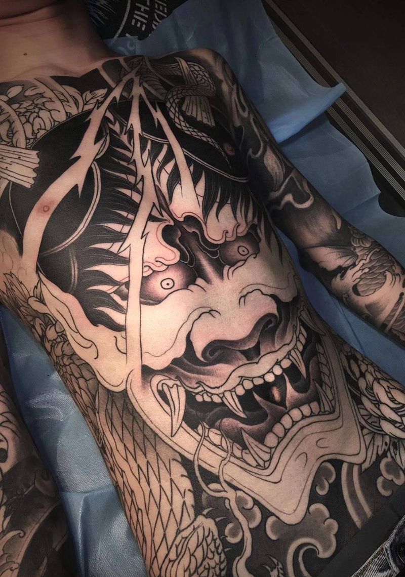 般若纹身图片_腹部胸部新传统老传统般若纹身图案