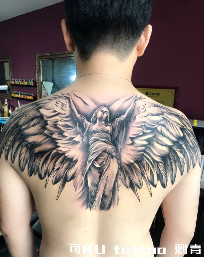 大天使纹身图片_背部欧美写实纹身图案