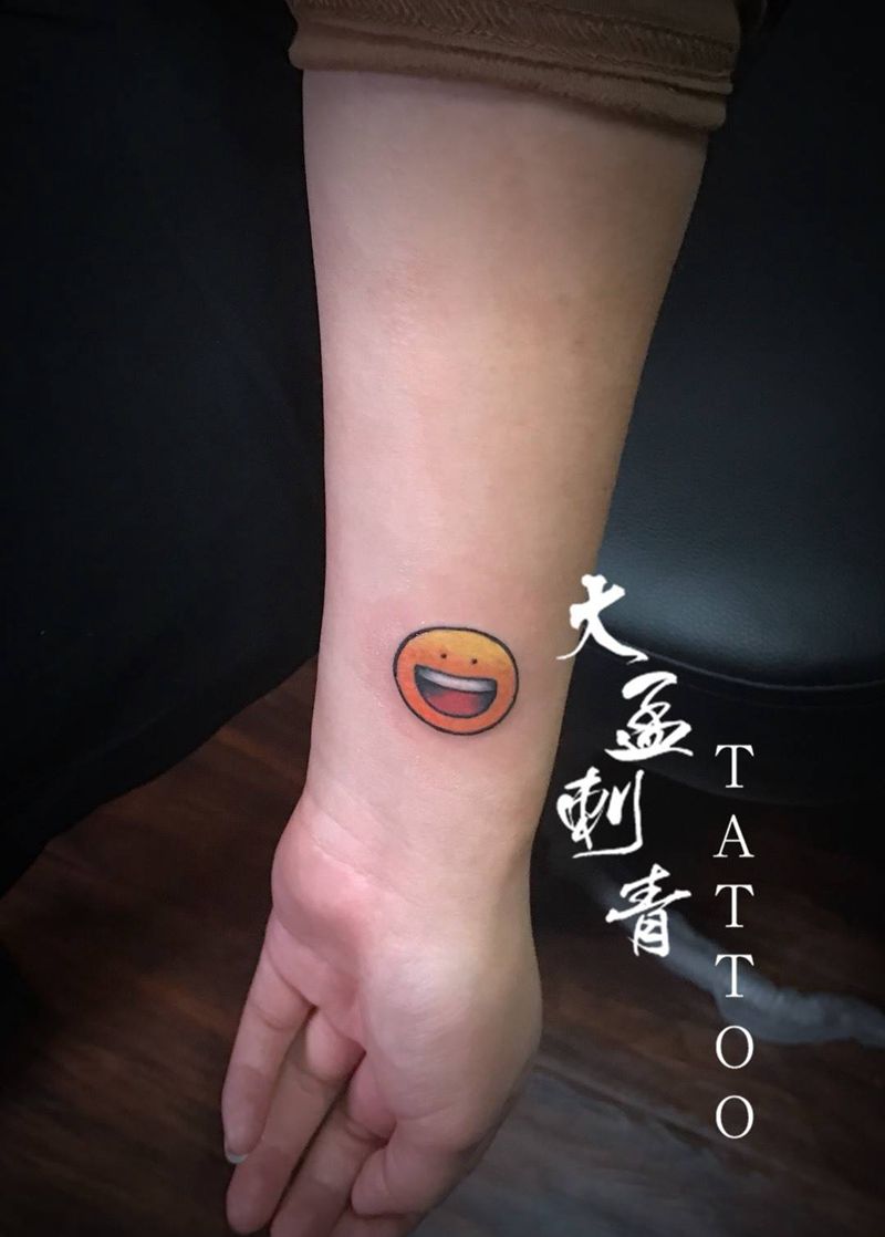 彩色笑脸纹身图片_成品纹身图案