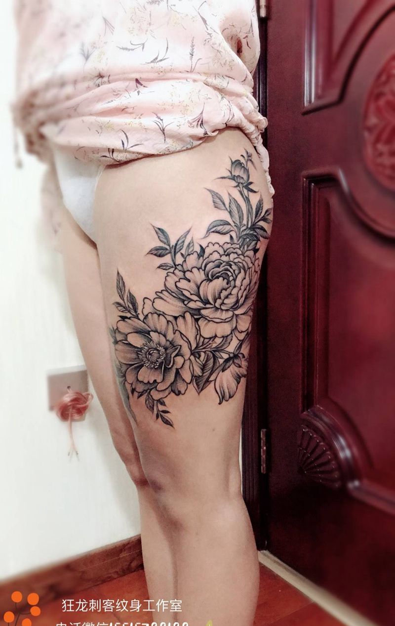 清新线条花卉纹身图片_腿部臀部点刺几何牡丹小清新花纹身图案