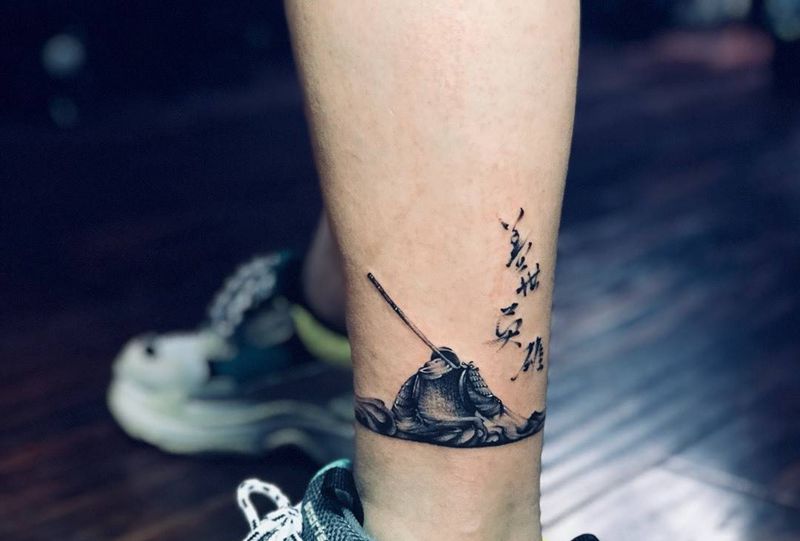 脚踝至尊宝，纹身图片_成品纹身图案