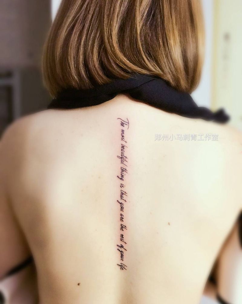 脊柱纹身图片
