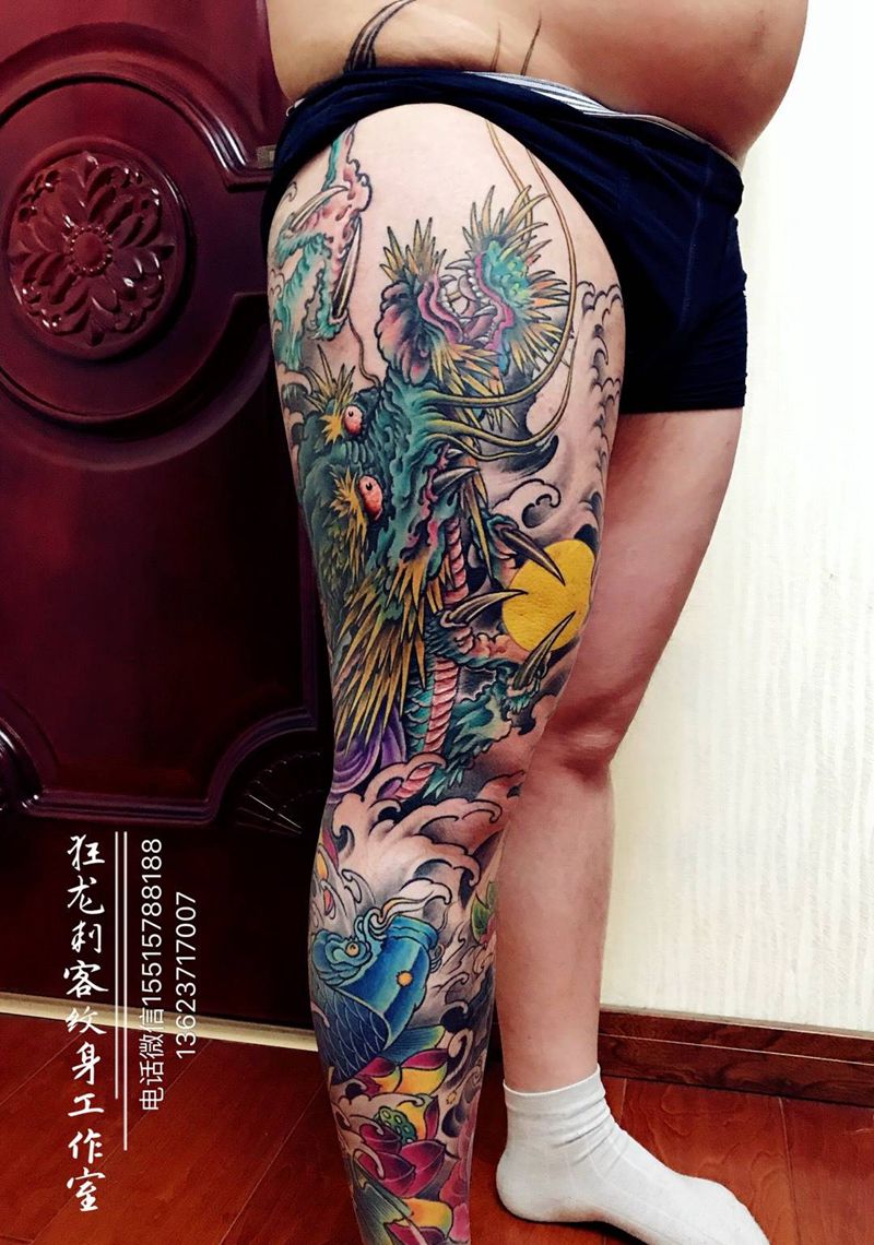 青龙盘腿纹身图片_成品腿部臀部背部传统欧美动物鬼神腹部纹身图案