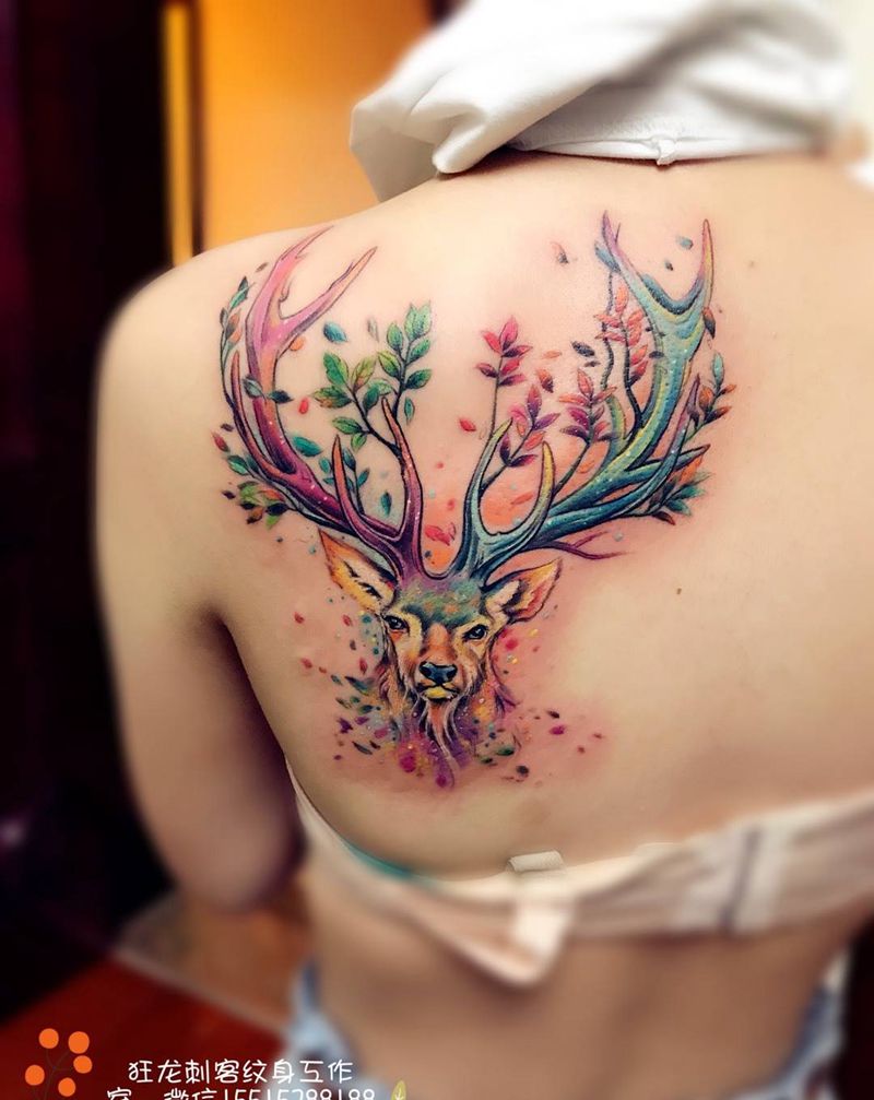 小清新麋鹿纹身图片_成品肩部背部清新欧美写实动物植物原创传统纹身图案