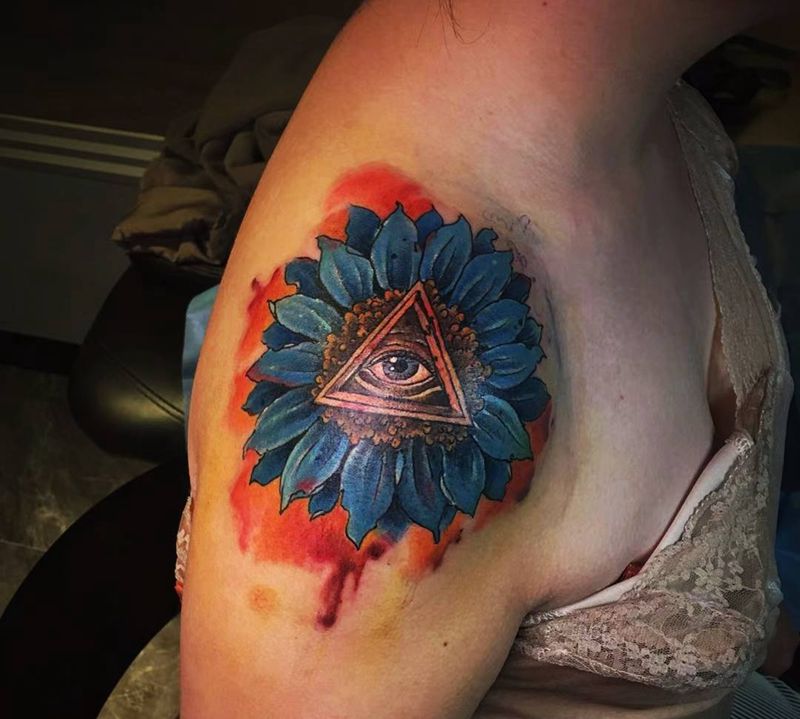 向日葵纹身图片_肩部手臂水彩纹身图案