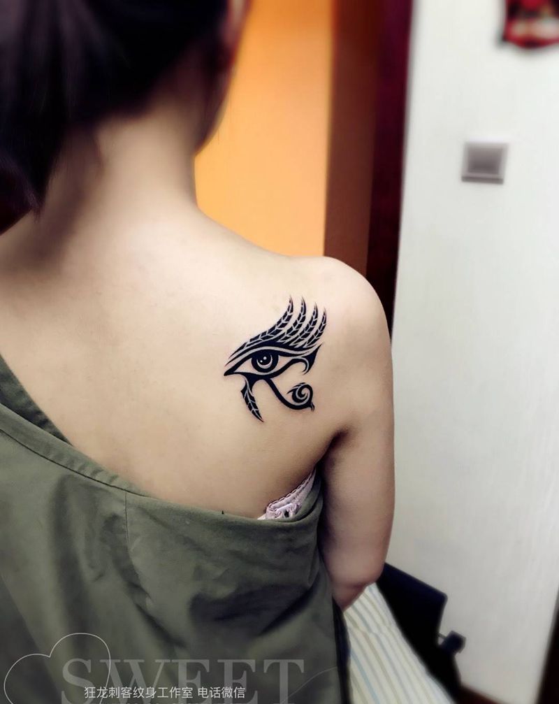 上帝之眼纹身图片_成品肩部背部清新图腾鬼神宗教几何字符臀部纹身图案