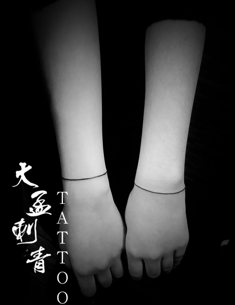 简约线条纹身图片_成品纹身图案