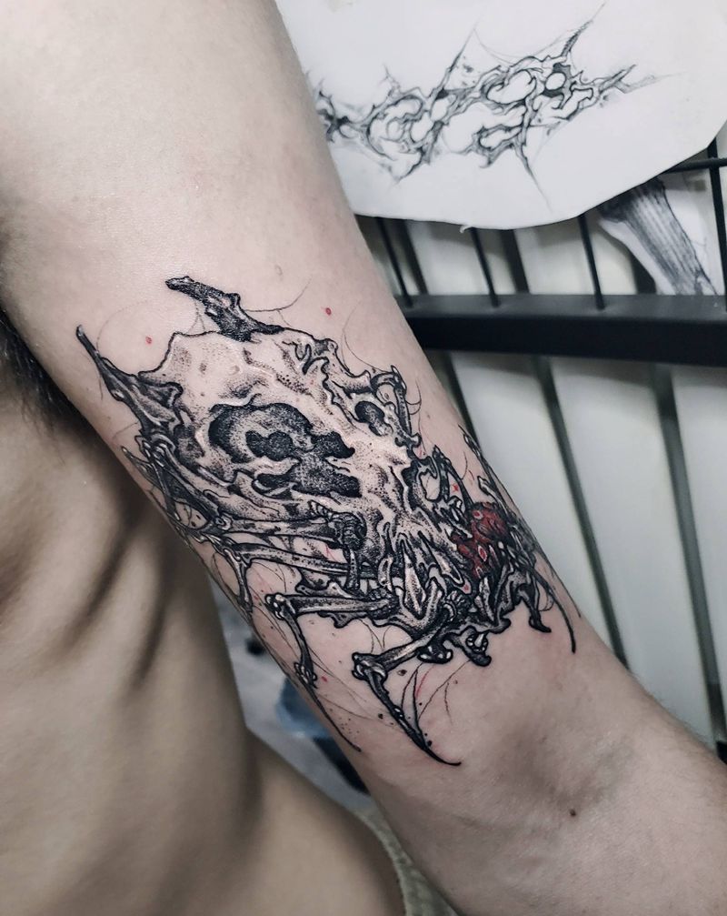 原创骷髅蜘蛛纹身图片_手臂肩部欧美写实点刺暗黑骷髅蜘蛛纹身图案