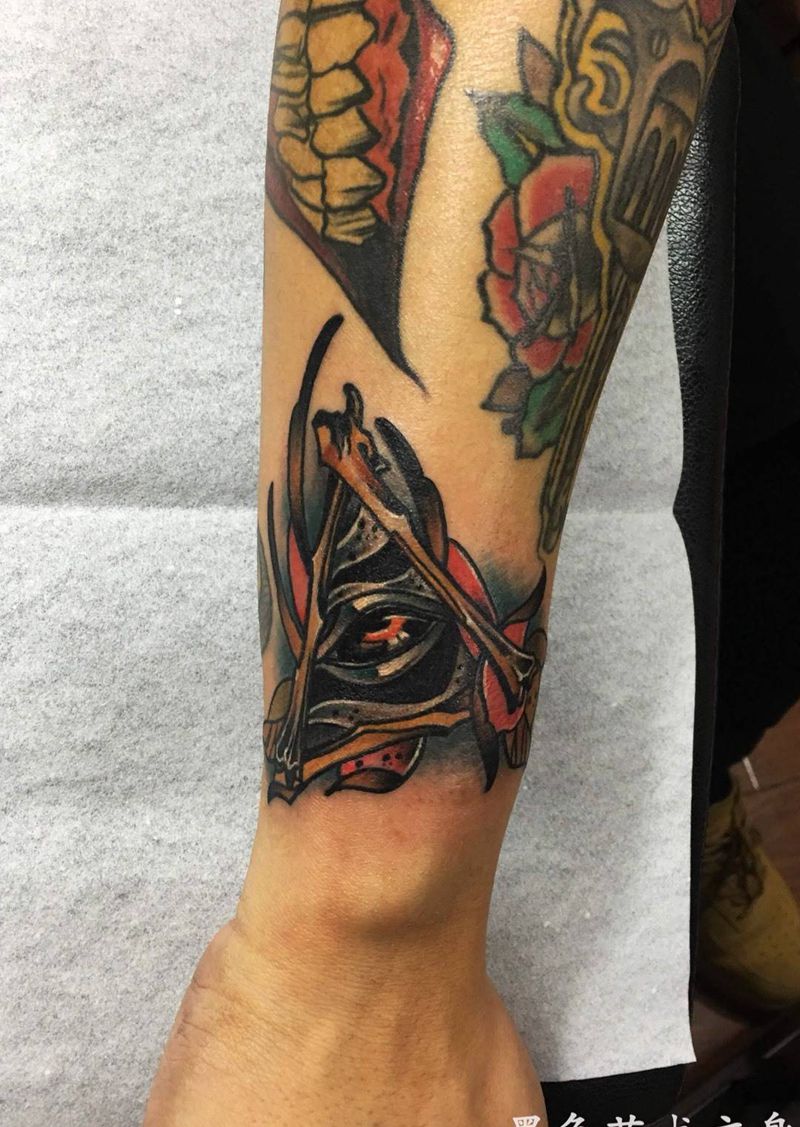 全视之眼纹身图片