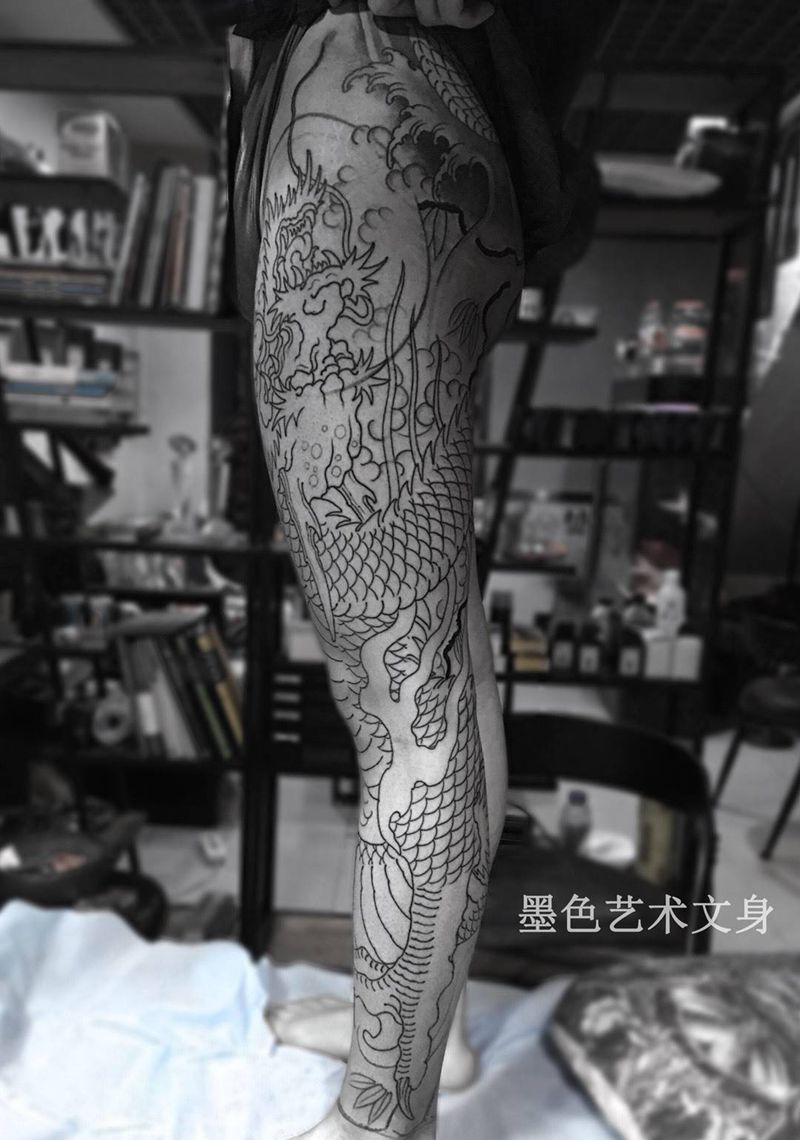 花腿龙纹身图片