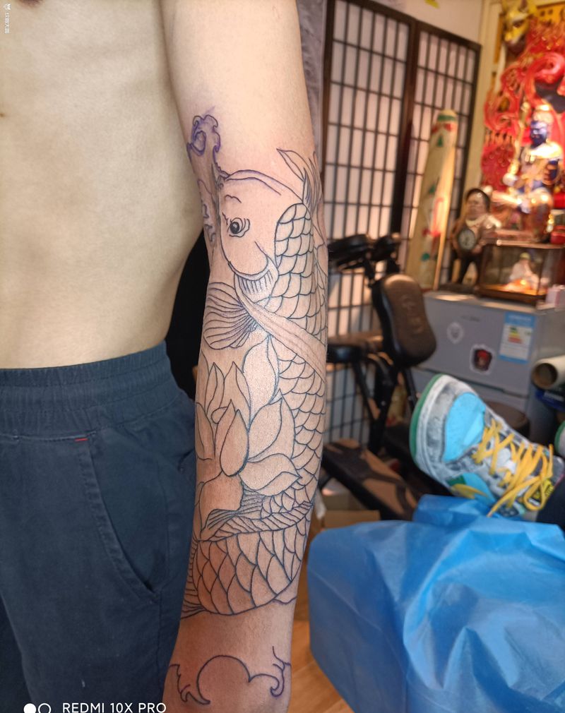 小臂纹身图片_手臂新传统纹身图案