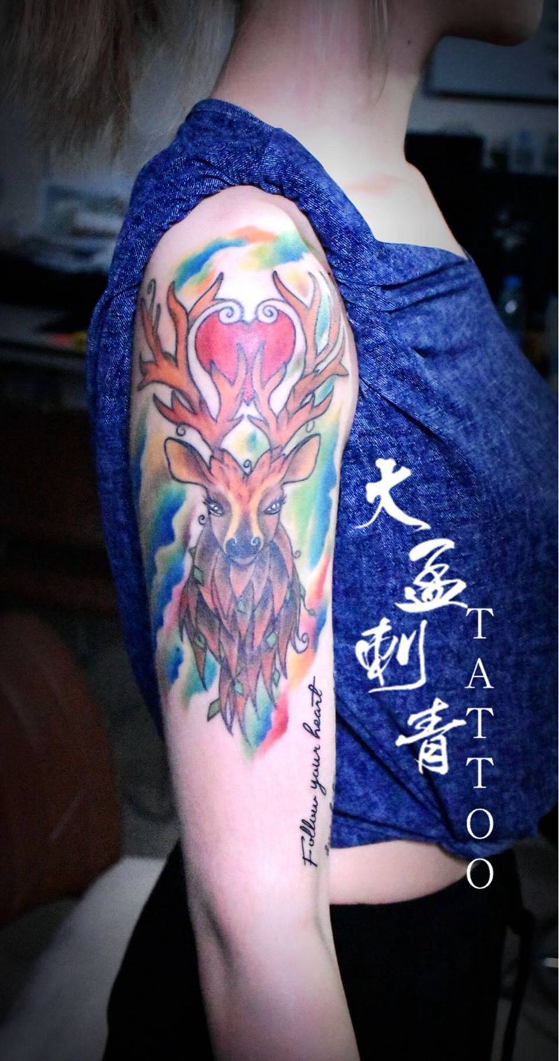 鹿头纹身图片_成品纹身图案