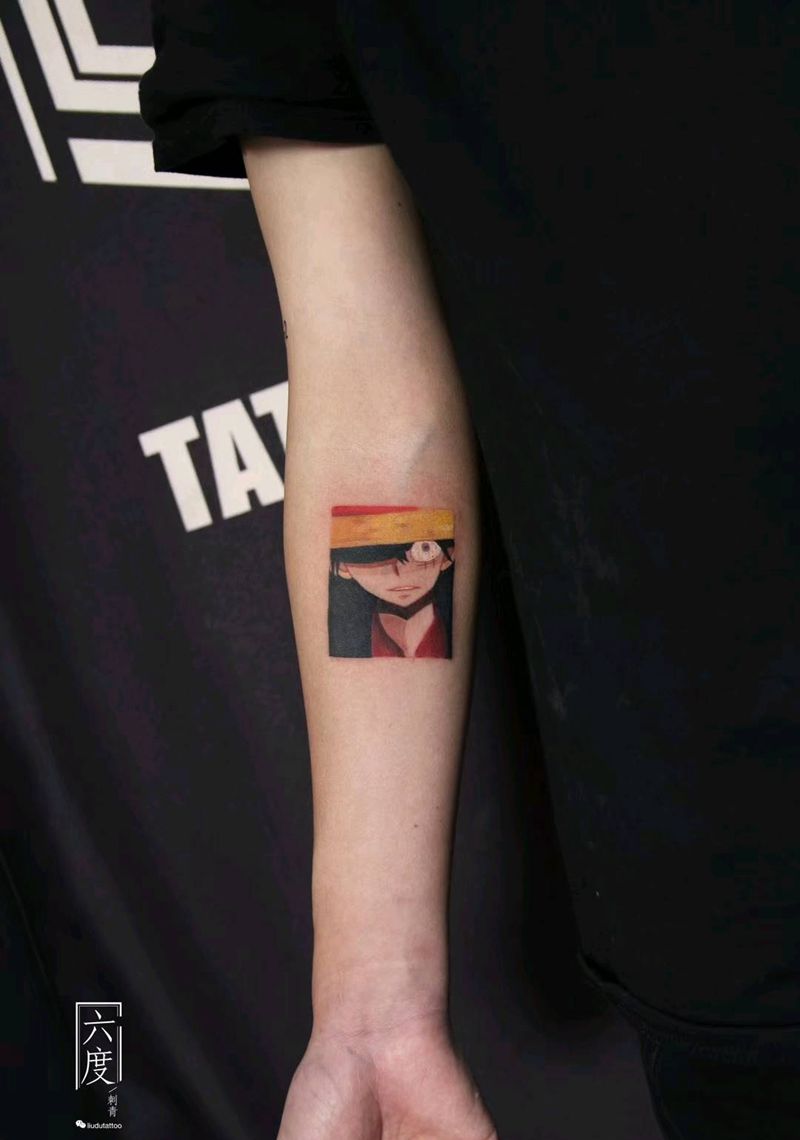 路飞纹身图片_手臂水彩纹身图案