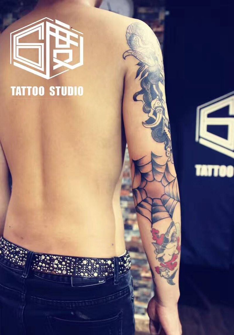 肘部纹身纹身图片