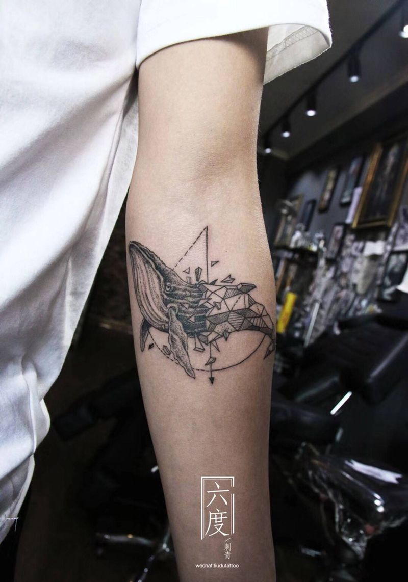 几何鲸鱼纹身图片_成品手臂欧美几何纹身图案