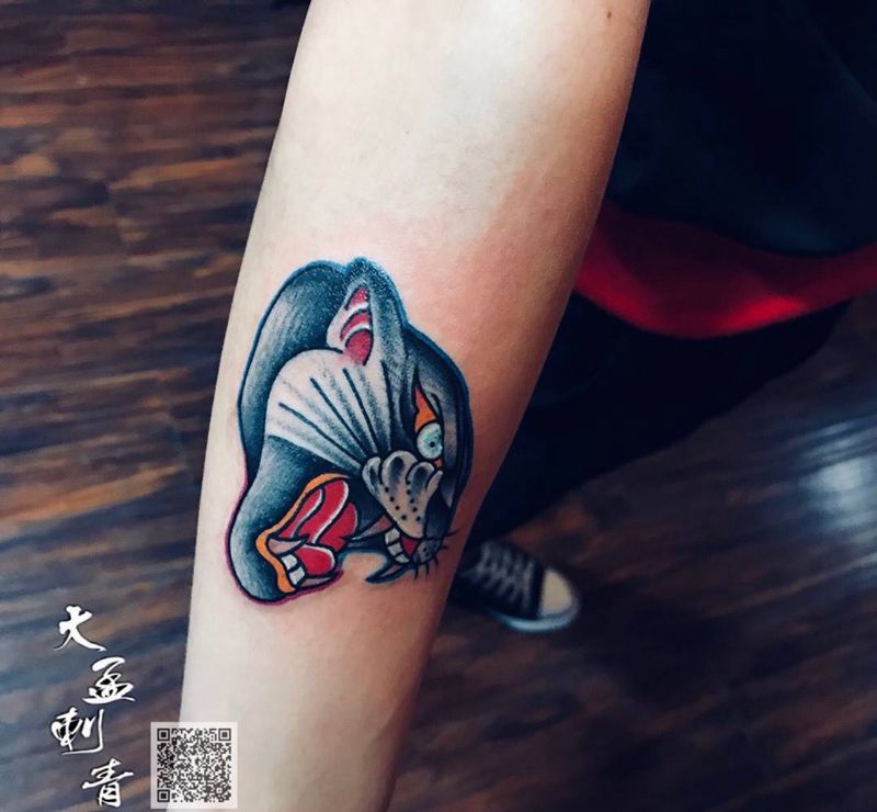 School豹子纹身图片_成品纹身图案