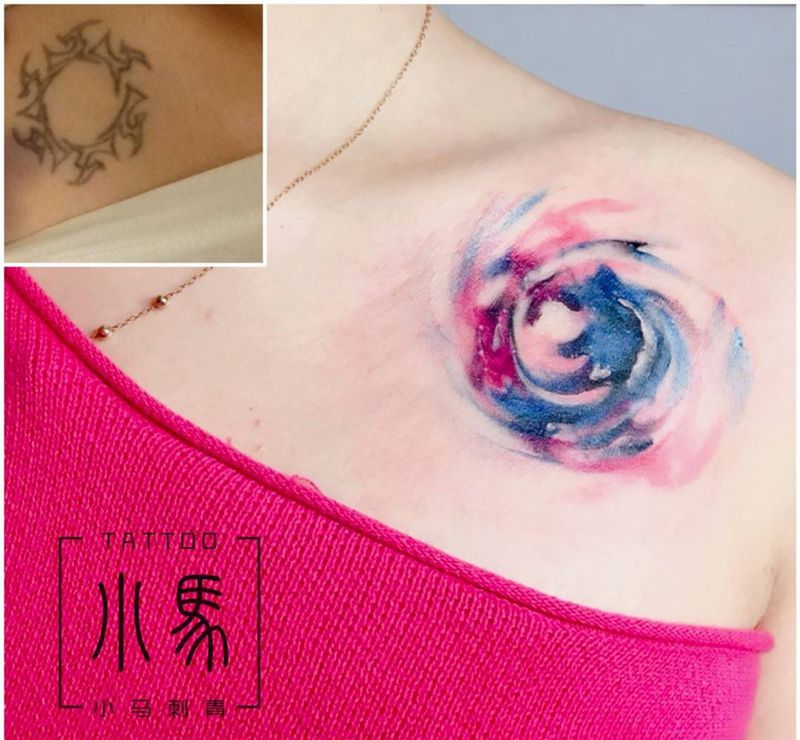 宇宙纹身图片_成品胸部原创纹身图案