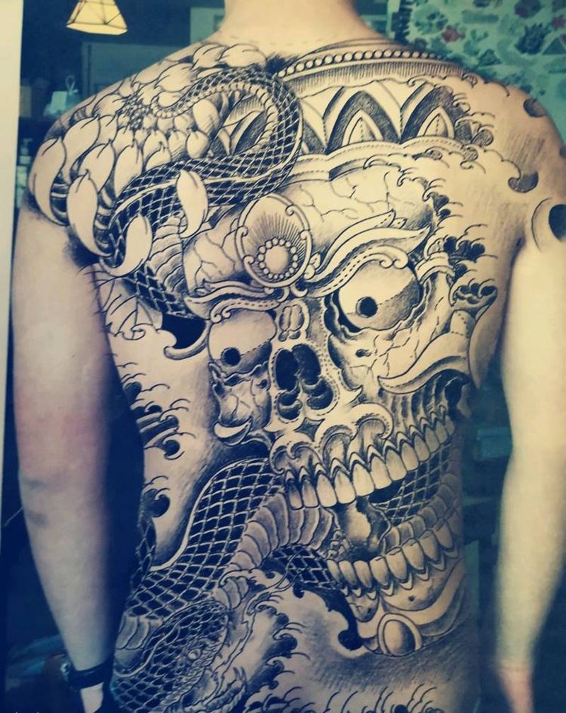 嘎巴拉纹身图片_背部臀部新传统老传统嘎巴拉纹身图案