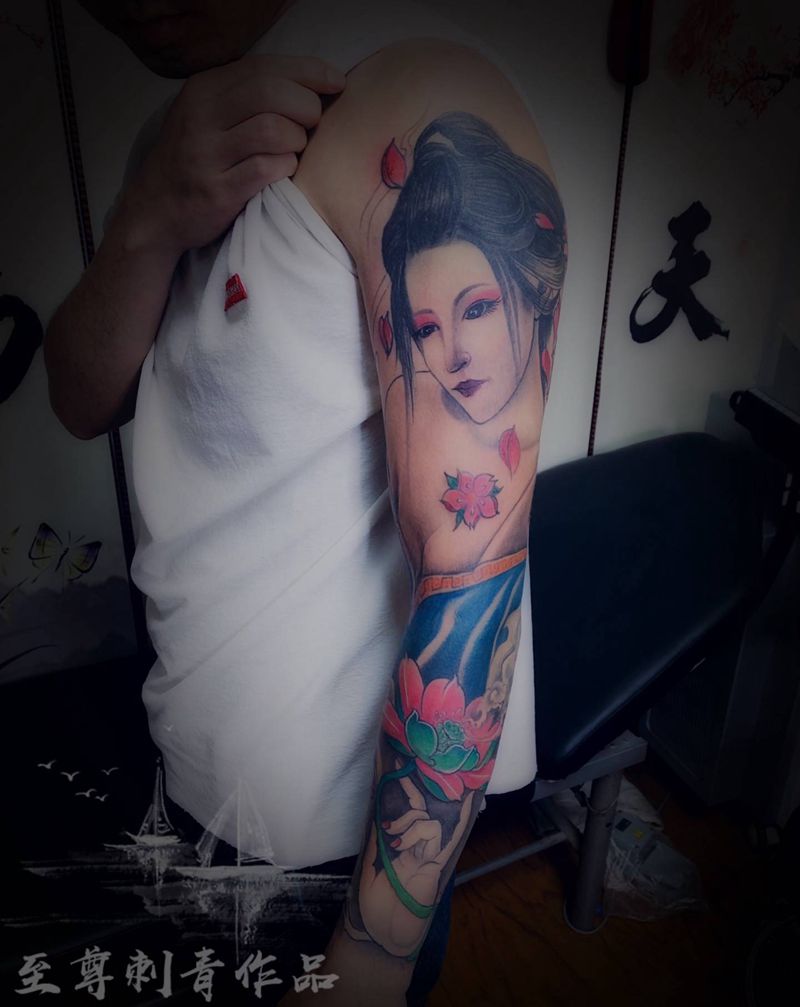 瑞丽纹身图片_手臂新传统纹身图案