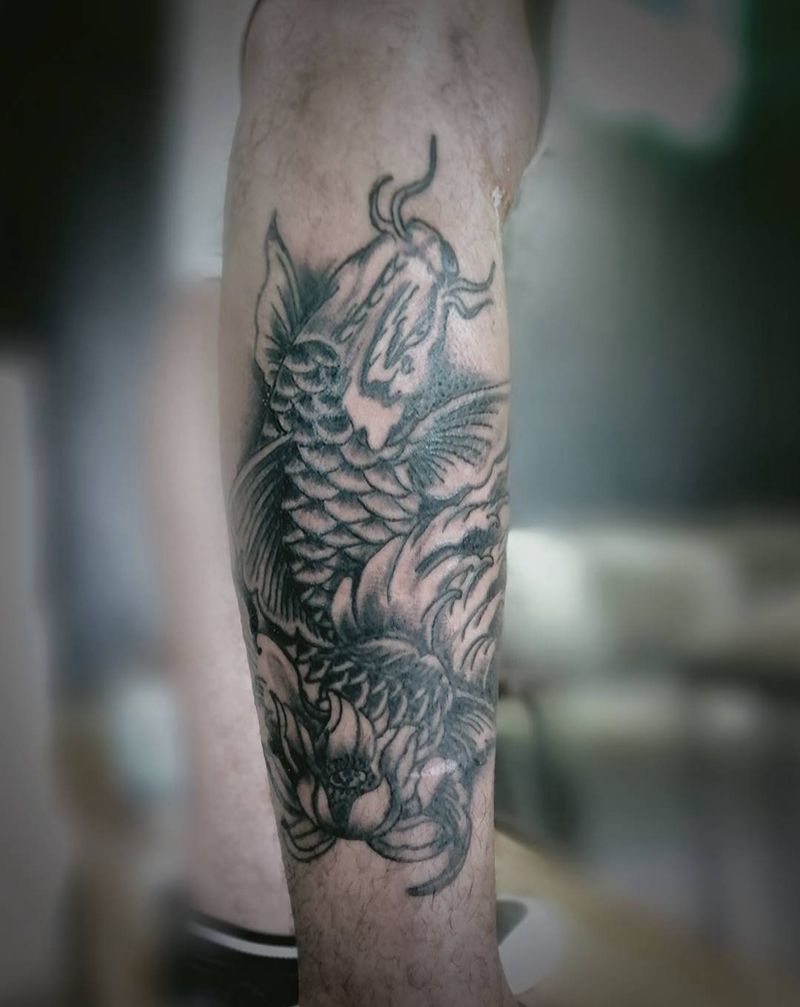 十年前老鲤鱼修改，添加雾面纹身图片_腿部新传统老传统老修改纹身图案