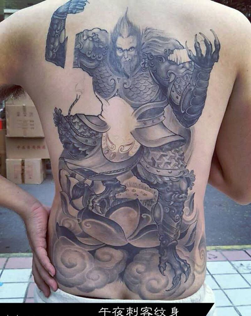恢复好了，可能还要两次才能完成纹身图片_成品背部传统写实人物河南洛阳纹身图案