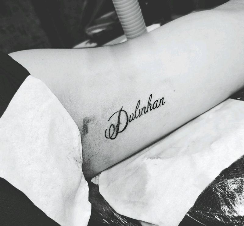 名字英文原创设计纹身图片_手臂清新字符成品纹身图案