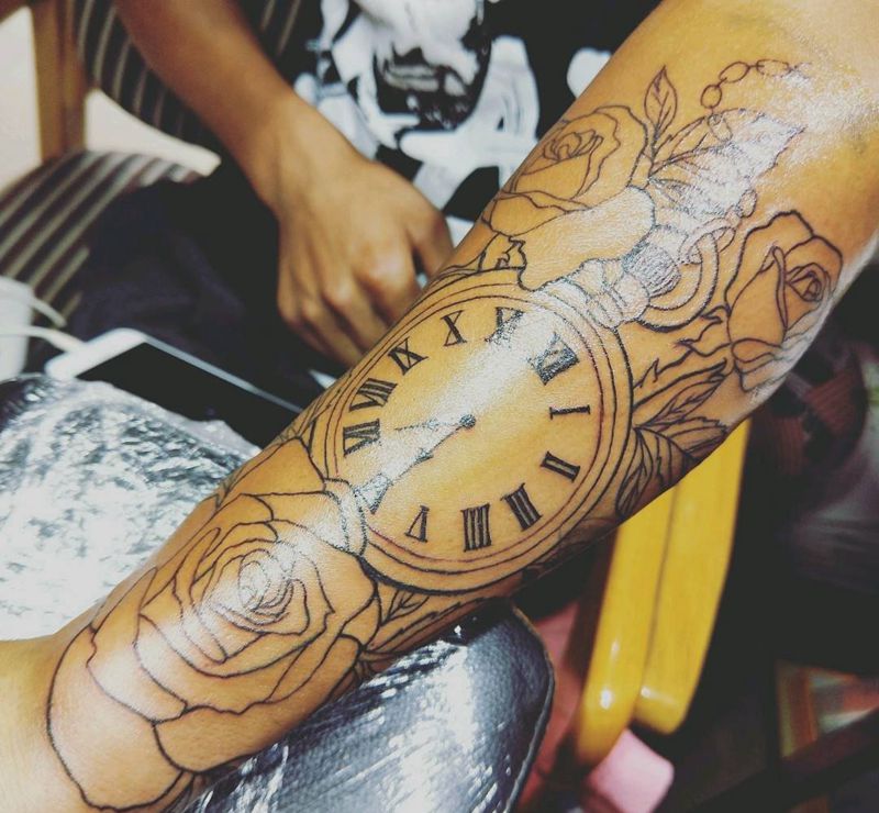 定格的时间(未完成)纹身图片_手臂欧美清新静物成品纹身图案