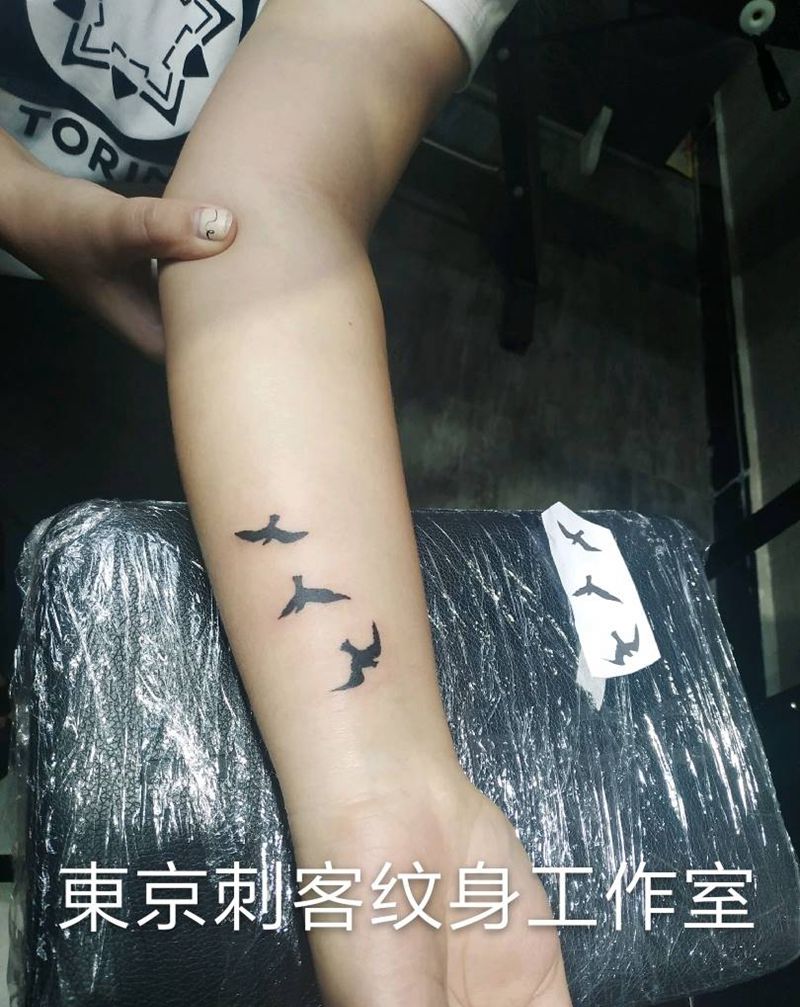 小海鸥纹身图片_手臂纹身图案