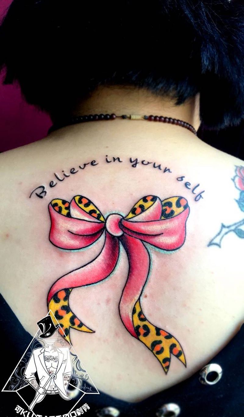 蝴蝶结纹身图片