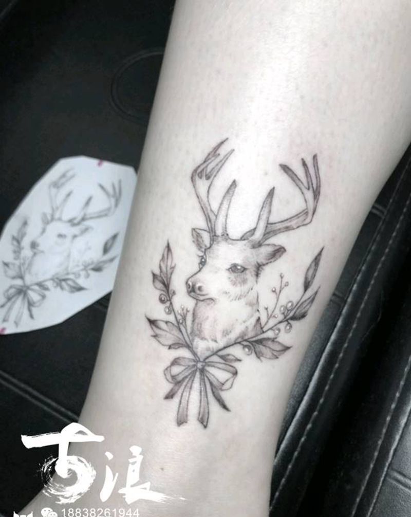 鹿纹身图片_腿部点刺New School纹身图案
