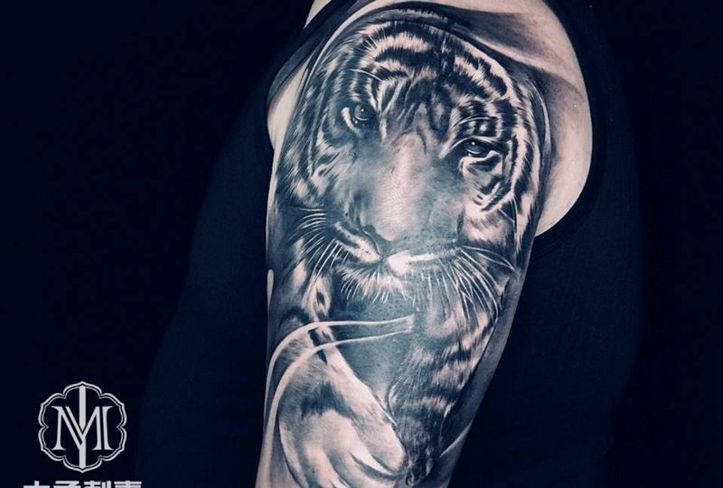老虎纹身图片_欧美写实纹身图案