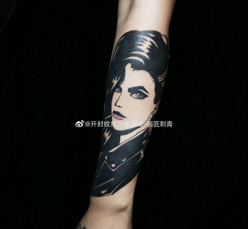 遮盖纹身图片_手臂Old School图腾遮盖欧美暗黑纹身图案