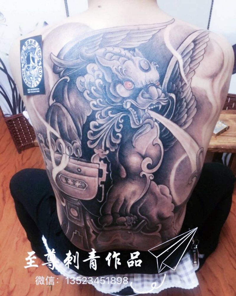 聚财貔貅纹身图片