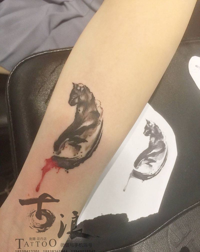 水墨断尾小黑猫纹身图片_成品纹身图案