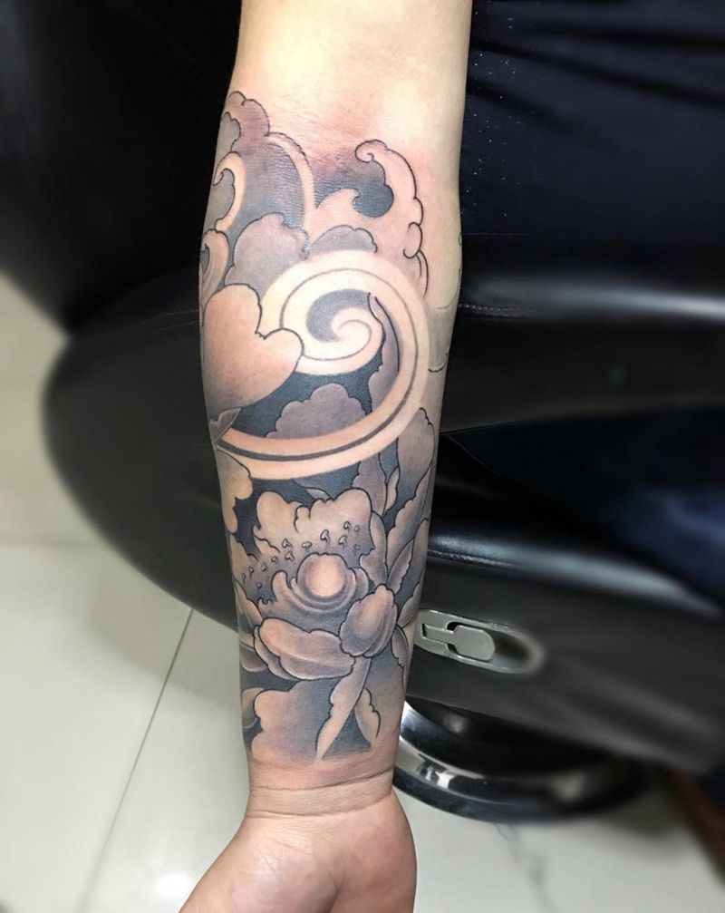 包小臂，荷花纹身图片