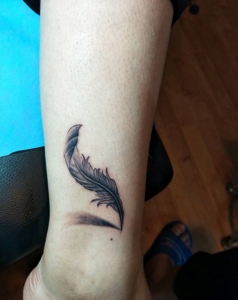 羽毛纹身图片_脚部清新成品纹身图案