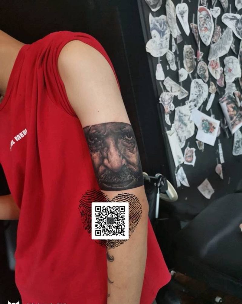 金刚狼纹身图片_欧美写实纹身图案