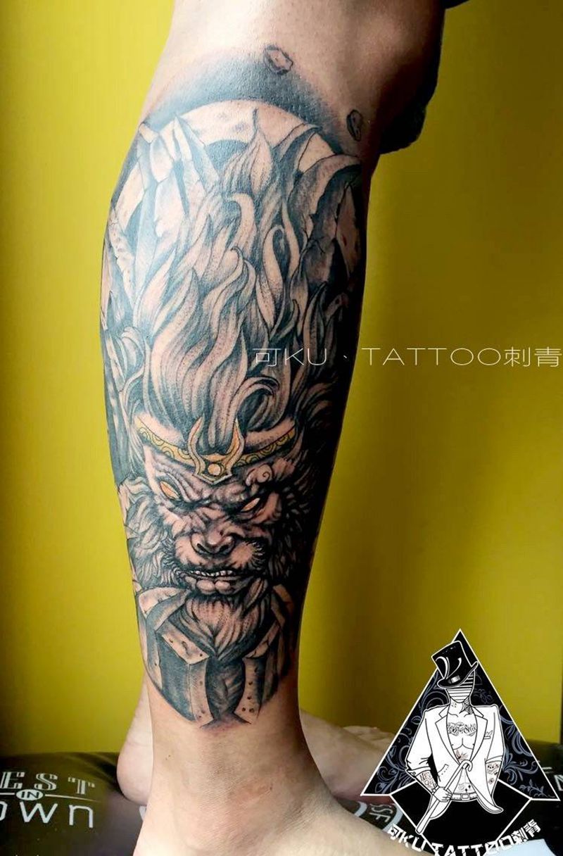 悟空纹身图片_成品腿部写实人物纹身图案
