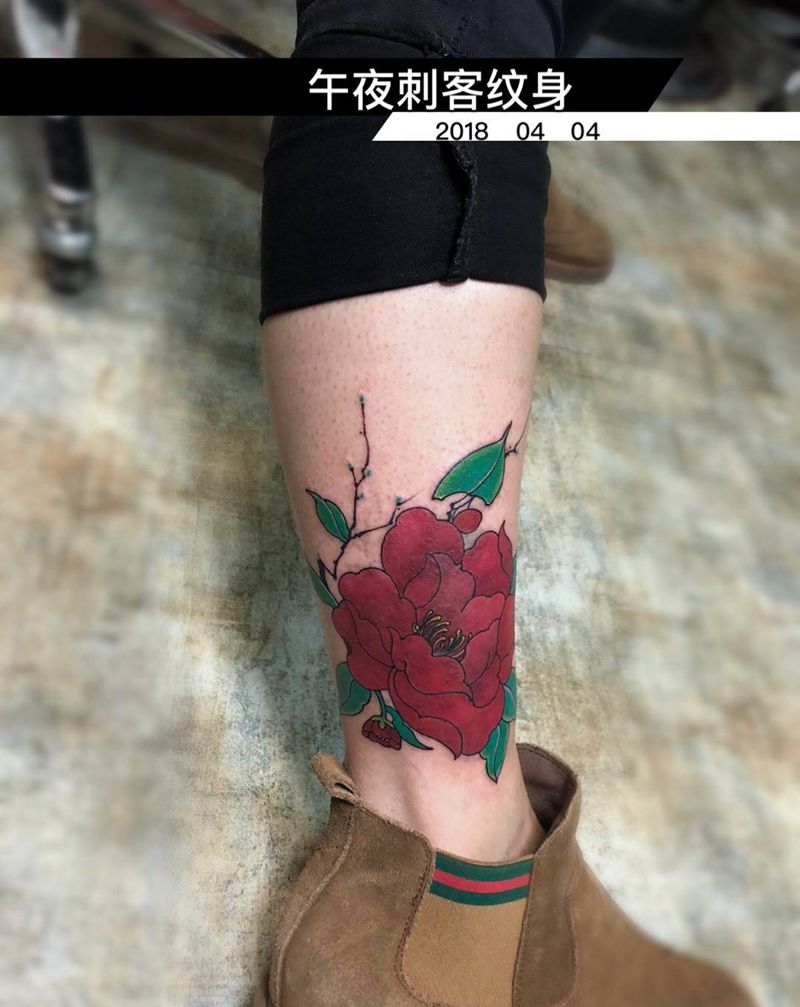 遮盖，国花牡丹，传统风格的就是在于它恢复后的韵味[呲牙][呲牙]纹身图片