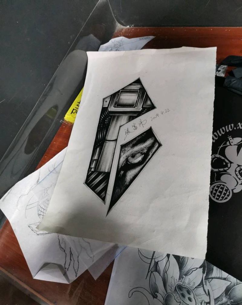 机械,虎眼,纹身图片_欧美写实纹身图案
