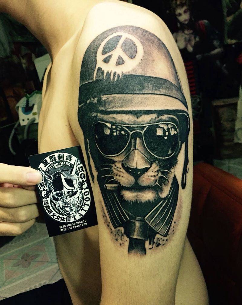 反战和平猫纹身图片