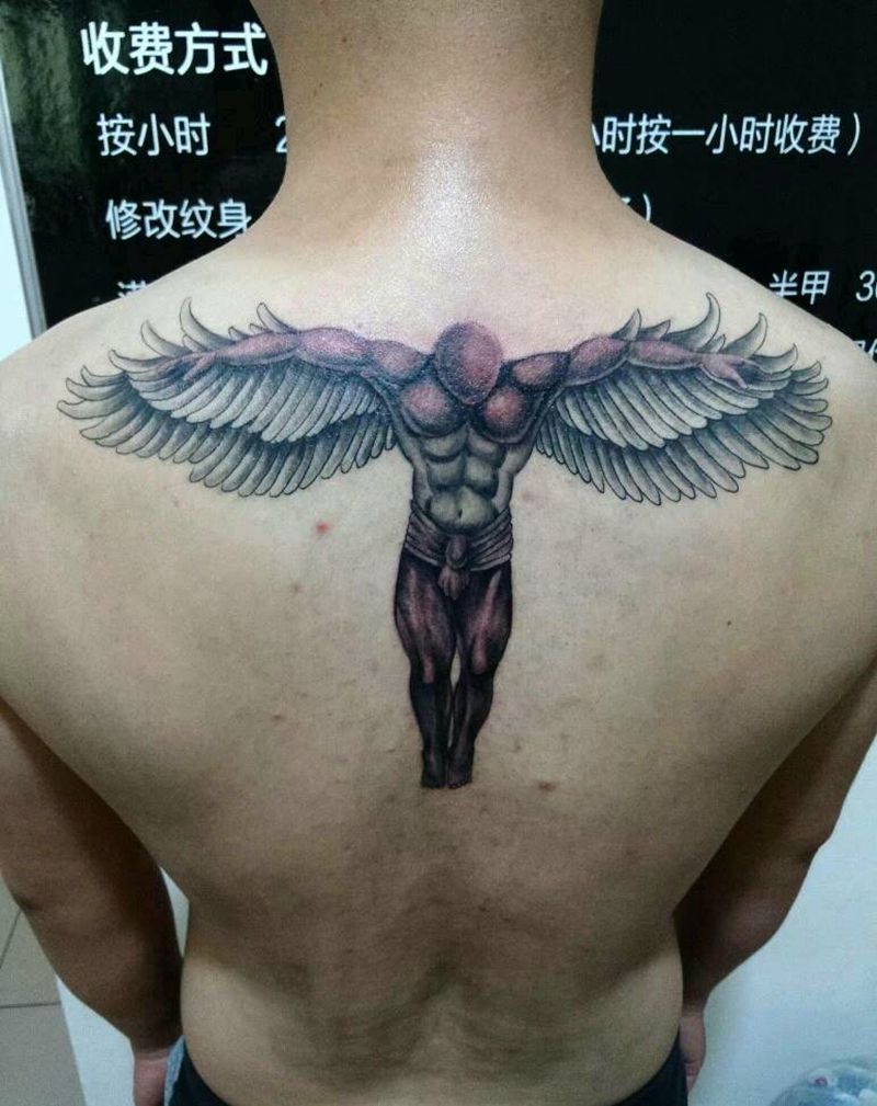 人物翅膀纹身图片_背部传统人物成品纹身图案