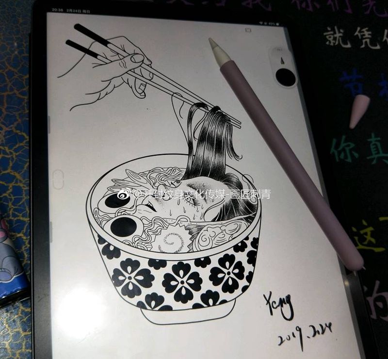 轻暗黑手稿纹身图片_手臂腿部几何点刺暗黑女人欧美纹身图案