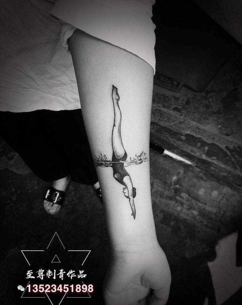 勇敢一跳纹身图片